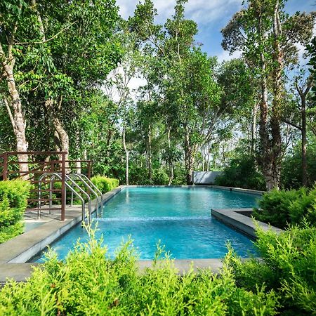 The Mountain Courtyard Thekkady Hotel Bagian luar foto